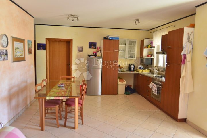 Flat for sale 74 m² – Čižići