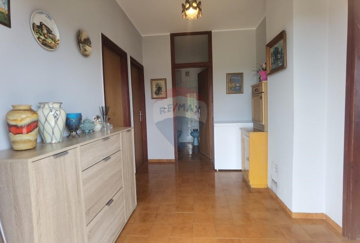House For sale - Istarska Marčana - foto 3/17