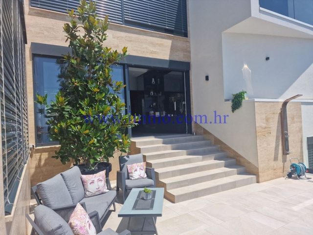 Hiša Naprodaj - Splitsko-dalmatinska Trogir - foto 2/46
