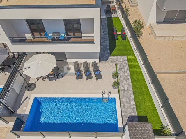 Kuća na prodaju 167 m² – Vodice