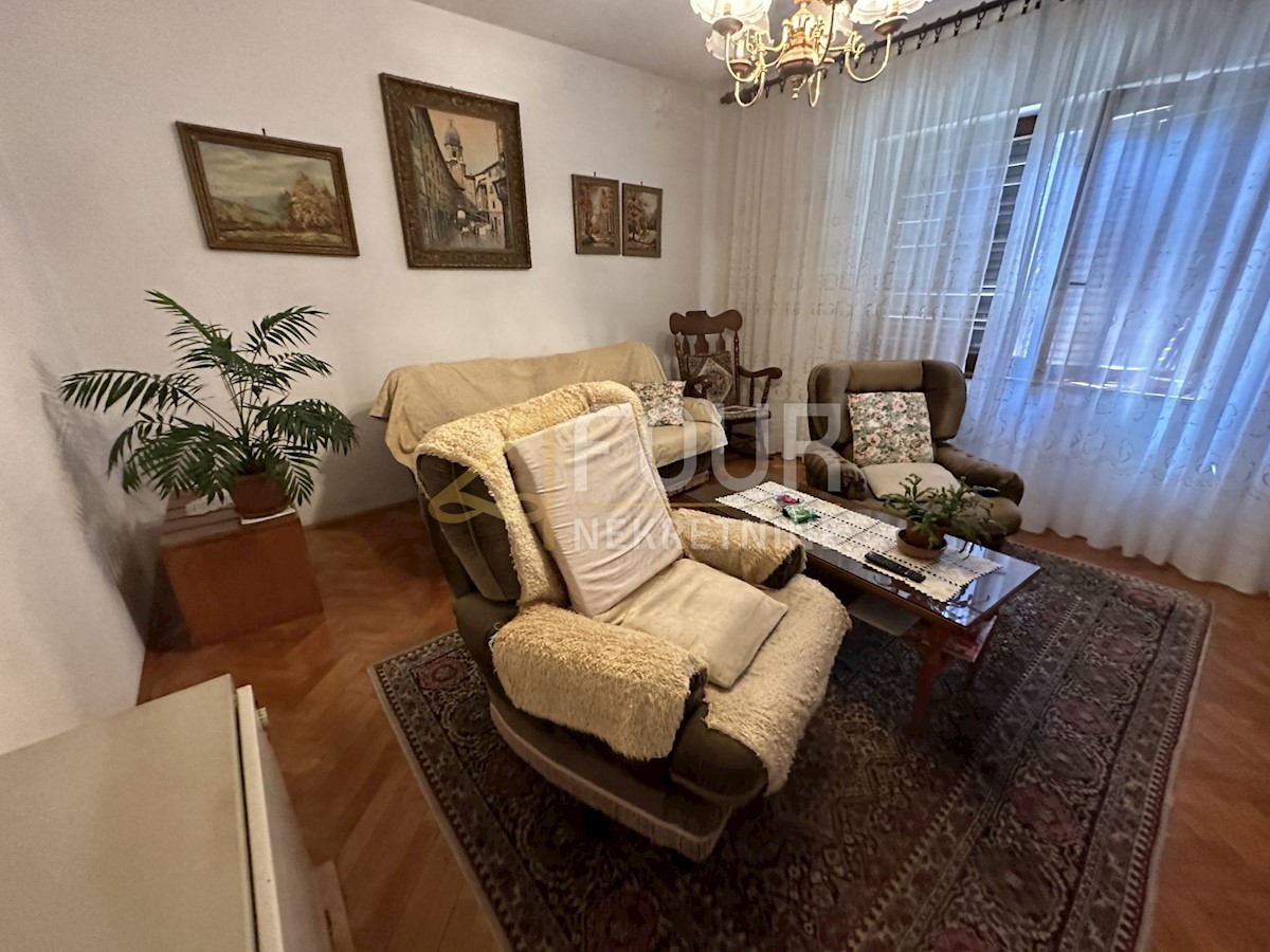 Kuća Na prodaju - PRIMORSKO-GORANSKA RIJEKA
