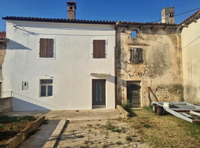Kuća na prodaju 225 m² – Muntić