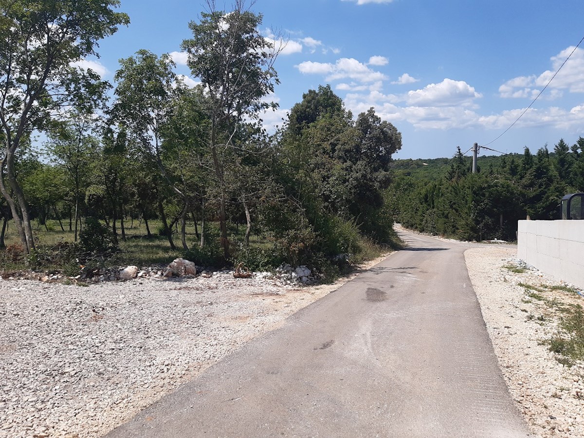 Parcela Naprodaj - ISTARSKA Barban