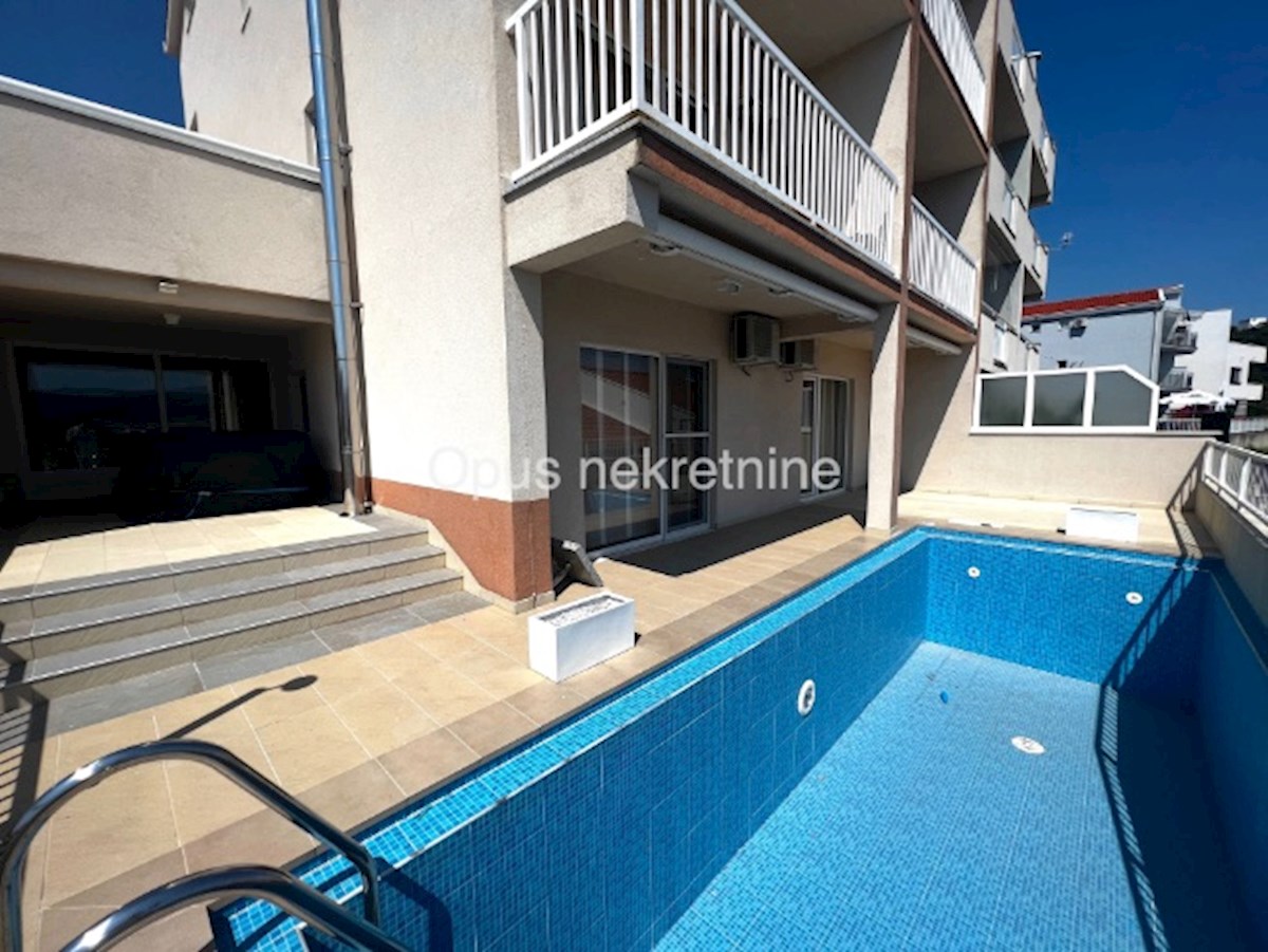 Flat For sale - DUBROVAČKO-NERETVANSKA SLIVNO