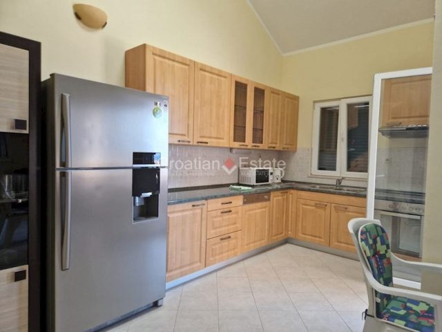 Apartma Naprodaj - Splitsko-dalmatinska Brač - foto 4/8