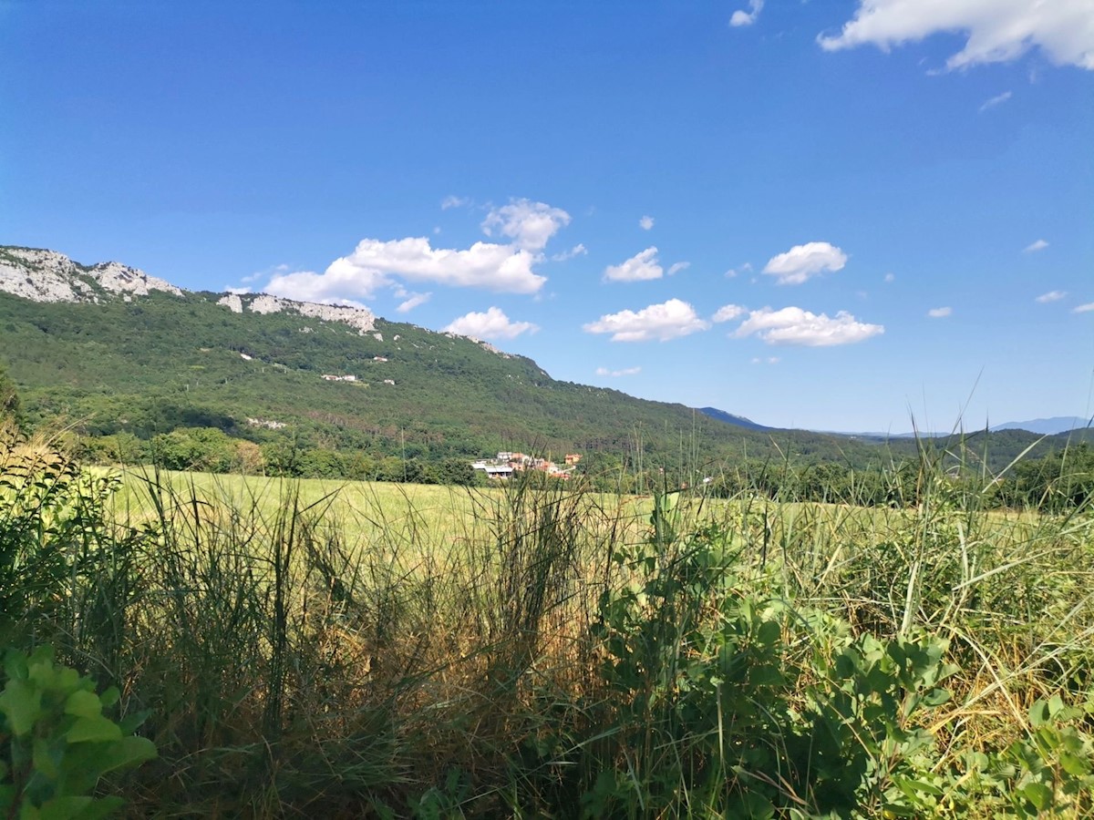 Parcela Naprodaj - ISTARSKA Buzet