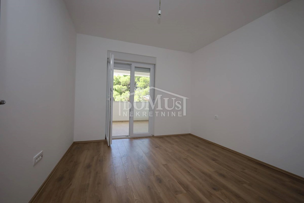 House For sale - ŠIBENSKO-KNINSKA VODICE