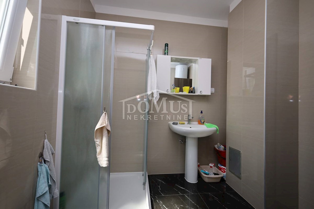 House For sale - ŠIBENSKO-KNINSKA VODICE