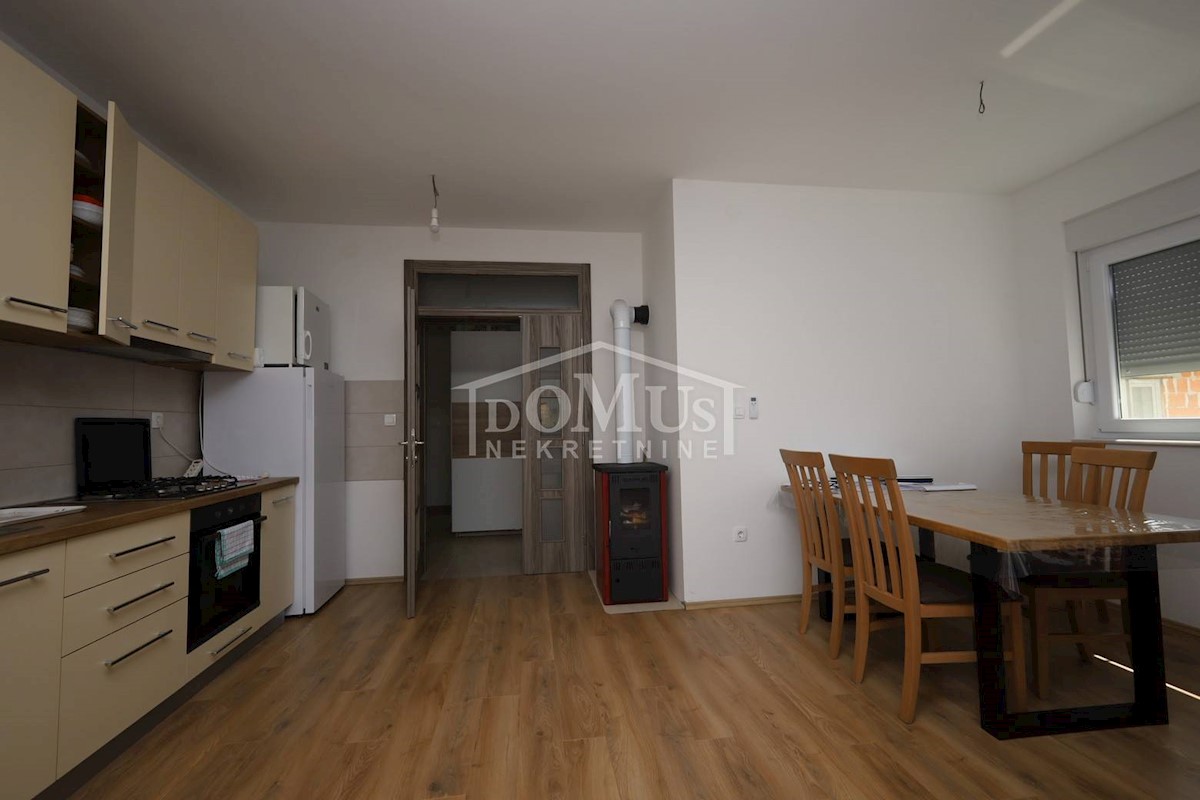House For sale - ŠIBENSKO-KNINSKA VODICE