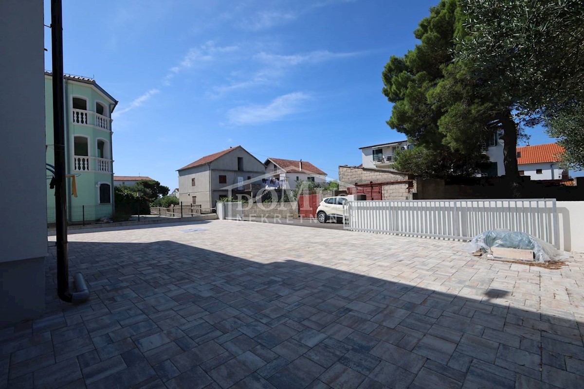 House For sale - ŠIBENSKO-KNINSKA VODICE