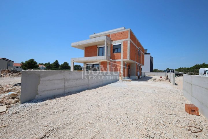 Hiša Na predaj - šibensko-kninska Vodice - foto 3/29