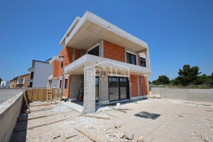 Hiša Na predaj - šibensko-kninska Vodice - foto 4/29