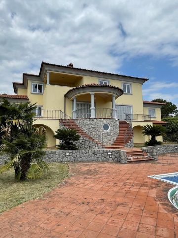 House for sale 536 m² – Pobri