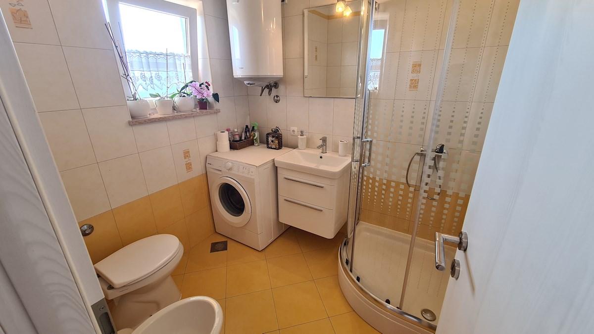 Apartma Naprodaj - ISTARSKA Novigrad