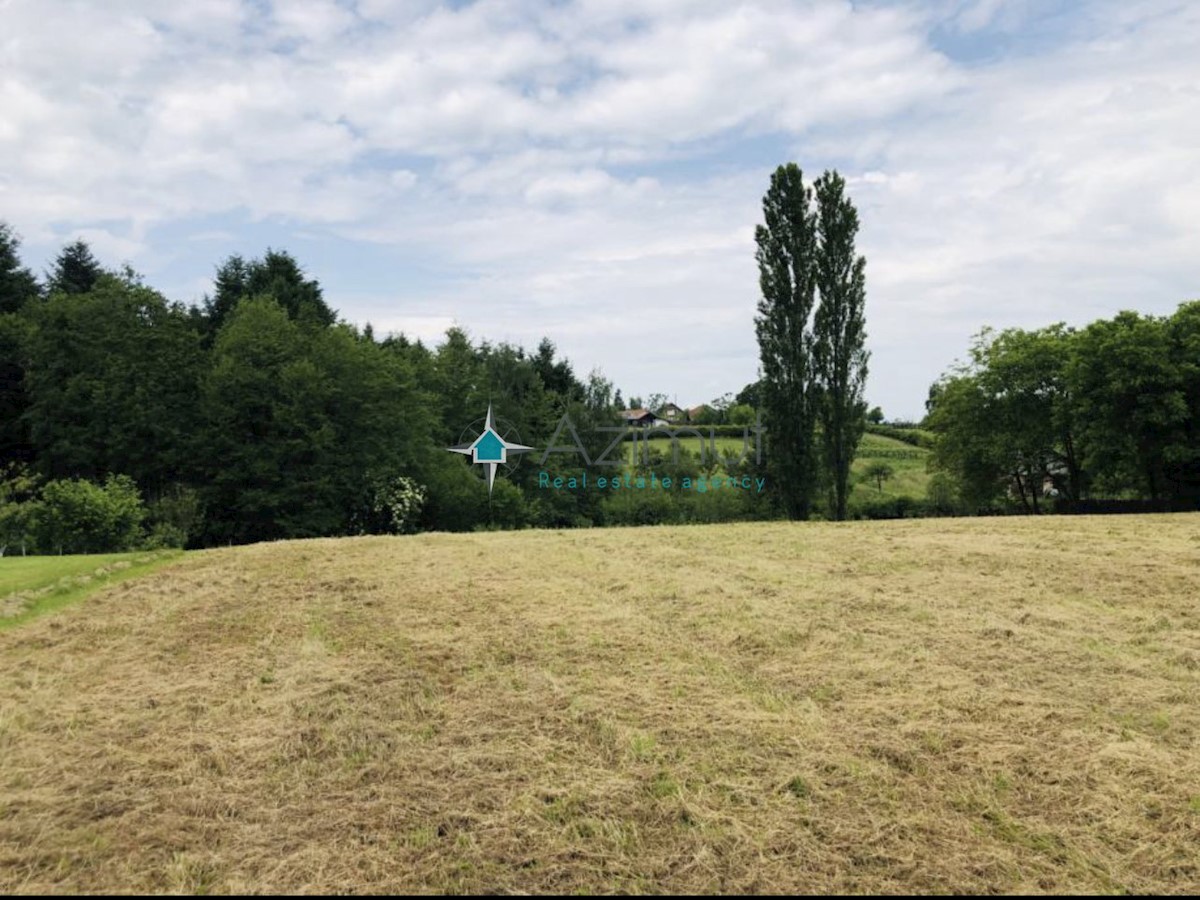 Terreno In vendita - KRAPINSKO-ZAGORSKA OROSLAVJE