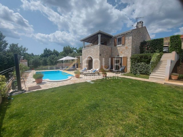 Dom na predaj 240 m² – Buje
