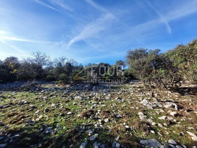 Zemljište na prodaju 15066 m² – Belej