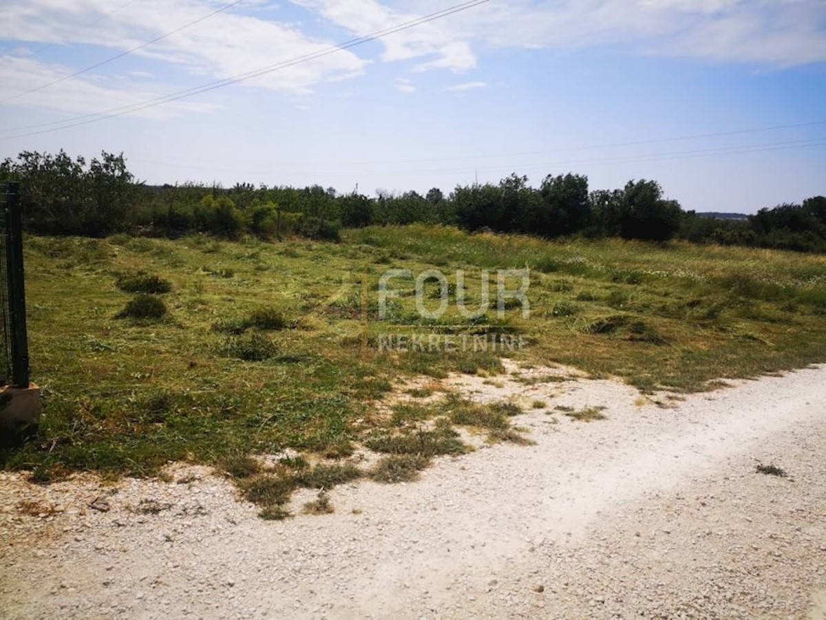 Land For sale - ISTARSKA FAŽANA