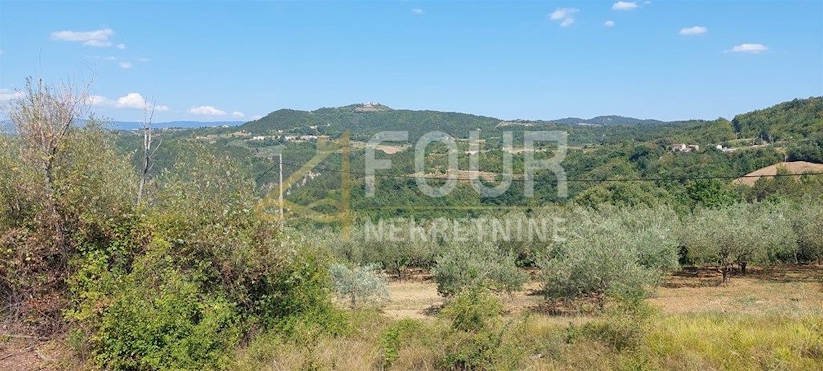 Land For sale - ISTARSKA PAZIN