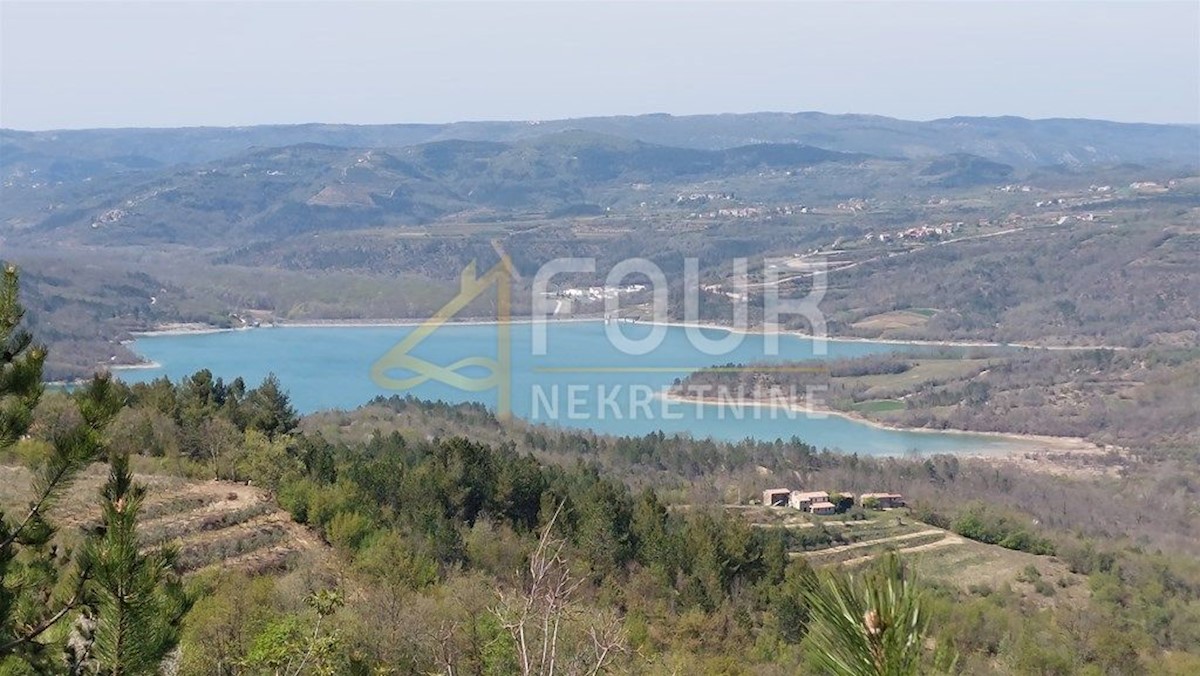 Parcela Naprodaj - ISTARSKA Pazin