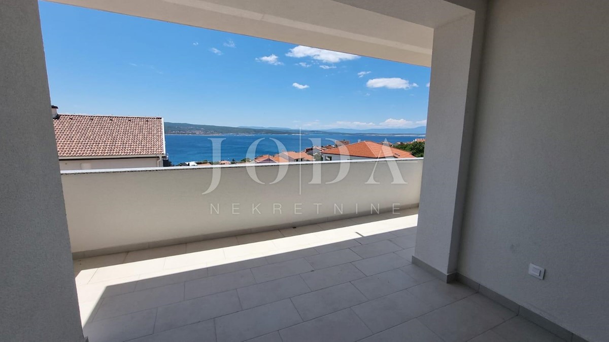 Stan Na prodaju - PRIMORSKO-GORANSKA CRIKVENICA