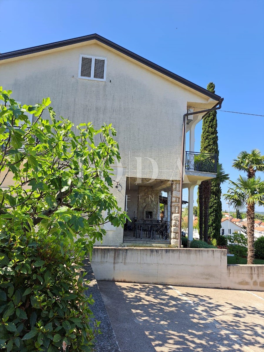 Kuća Na prodaju - PRIMORSKO-GORANSKA KRK