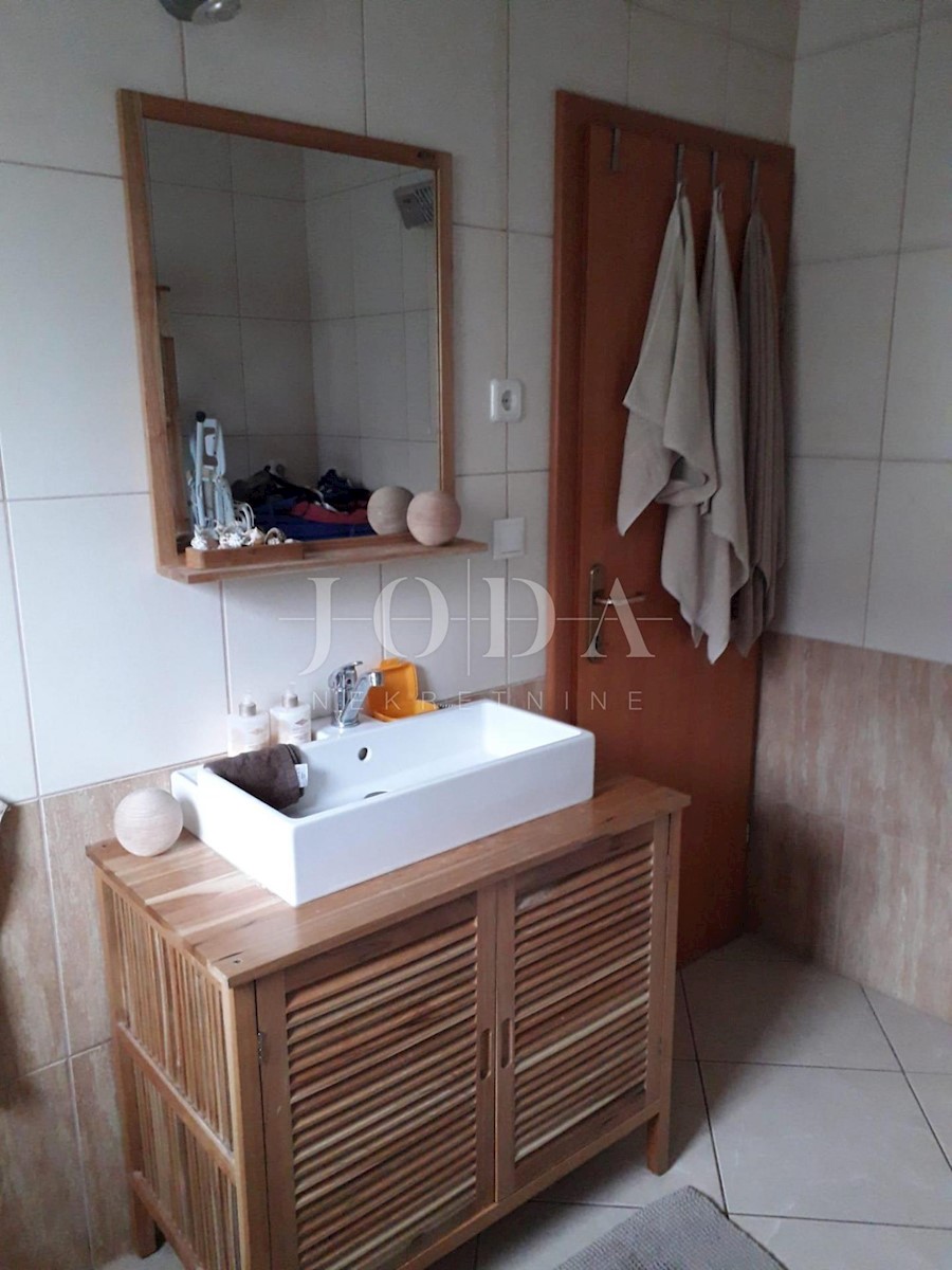 Appartement À vendre - PRIMORSKO-GORANSKA KRK