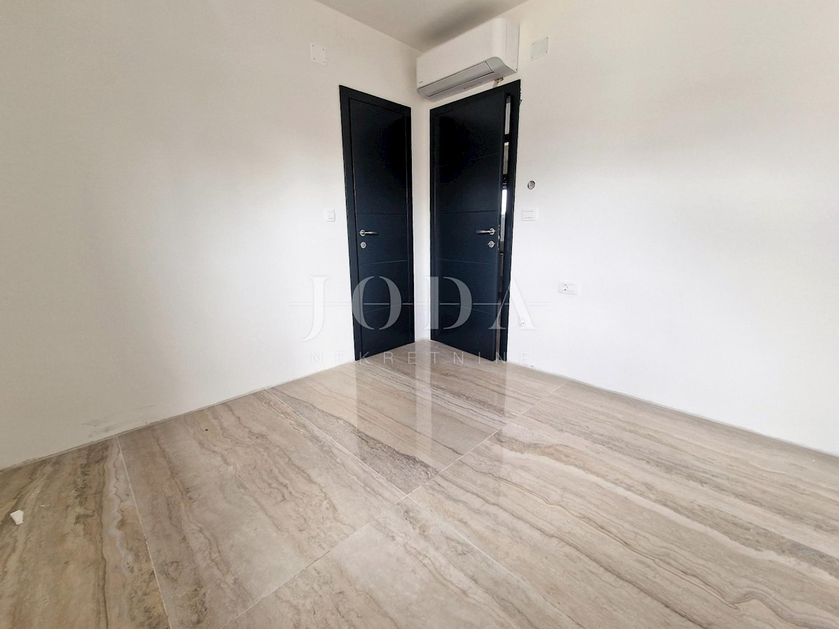 Flat For sale - PRIMORSKO-GORANSKA KRK