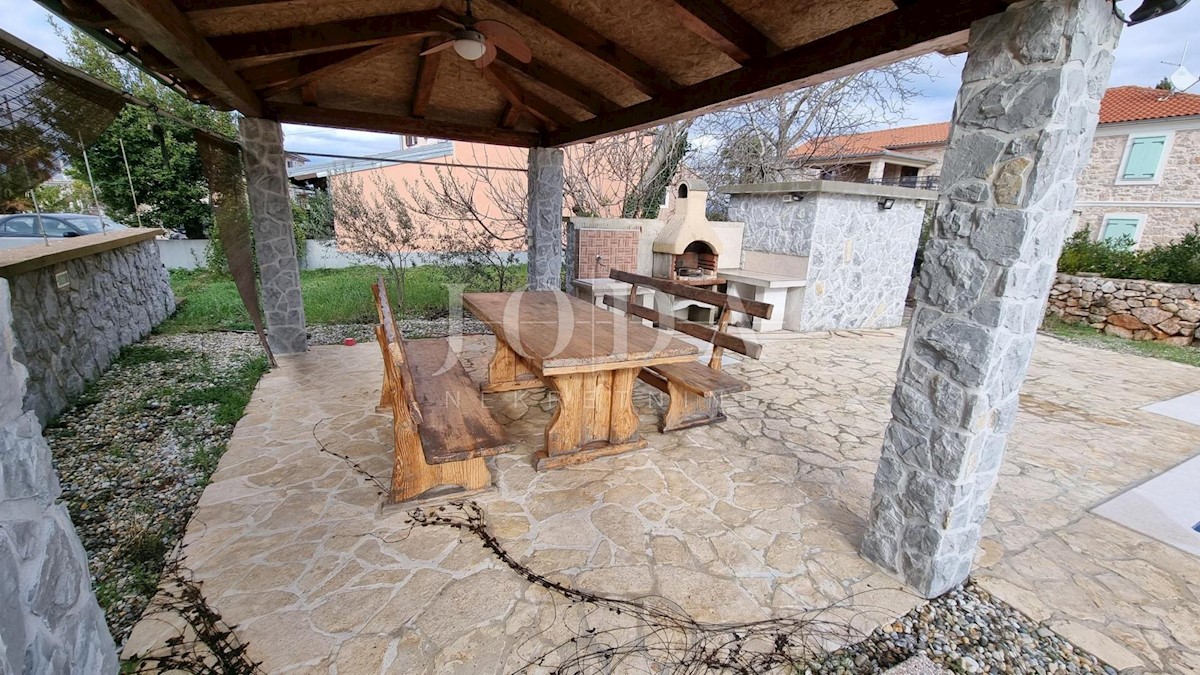 Casa In vendita - PRIMORSKO-GORANSKA KRK
