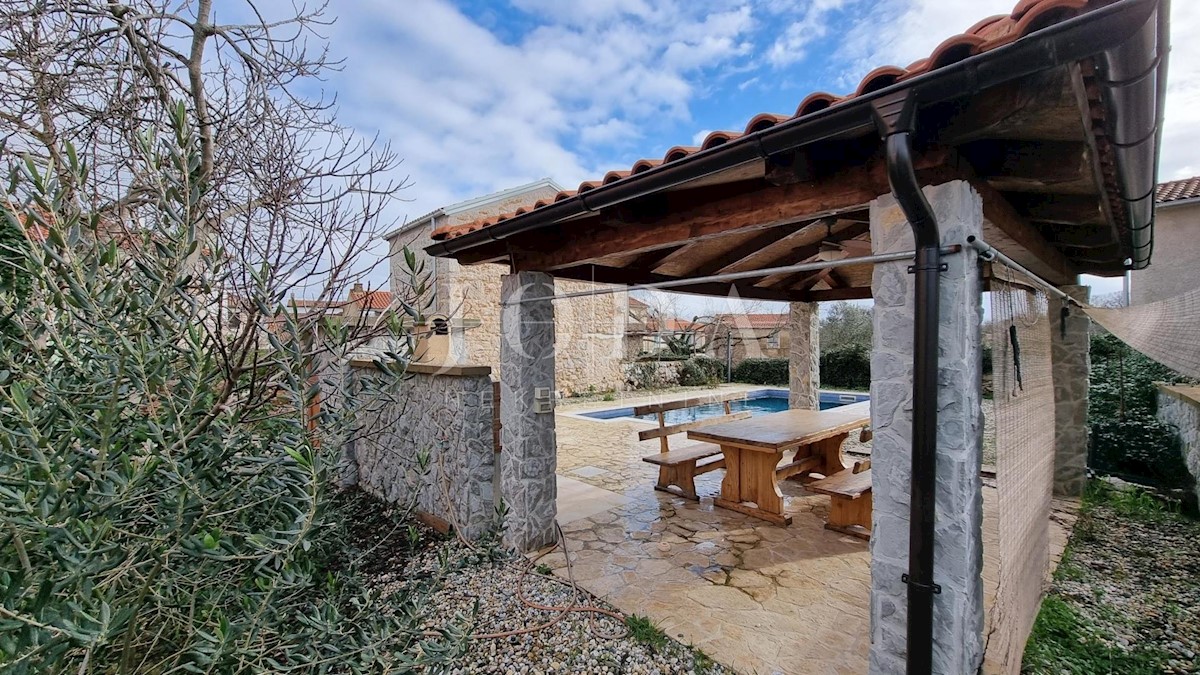 Casa In vendita - Primorsko-goranska Krk - foto 3/34