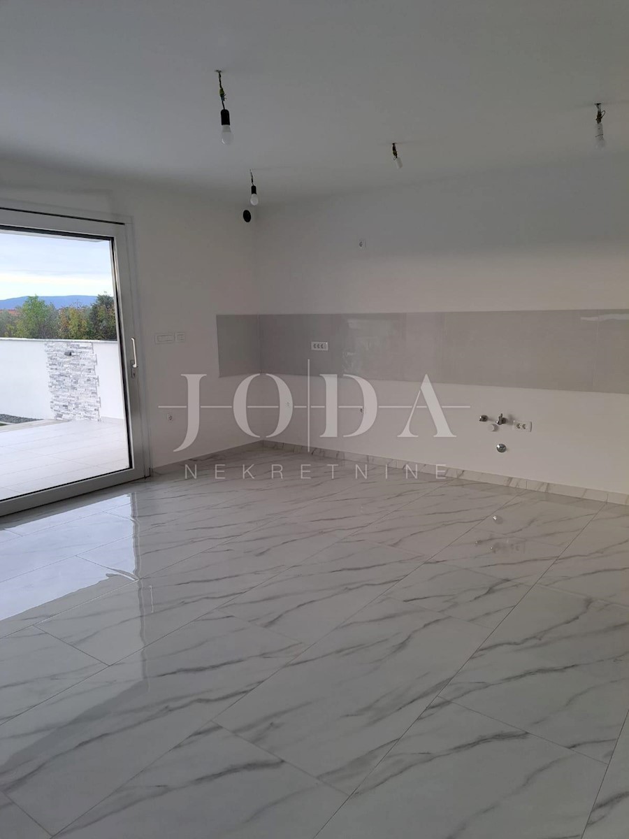 Apartma Na predaj - PRIMORSKO-GORANSKA KRK