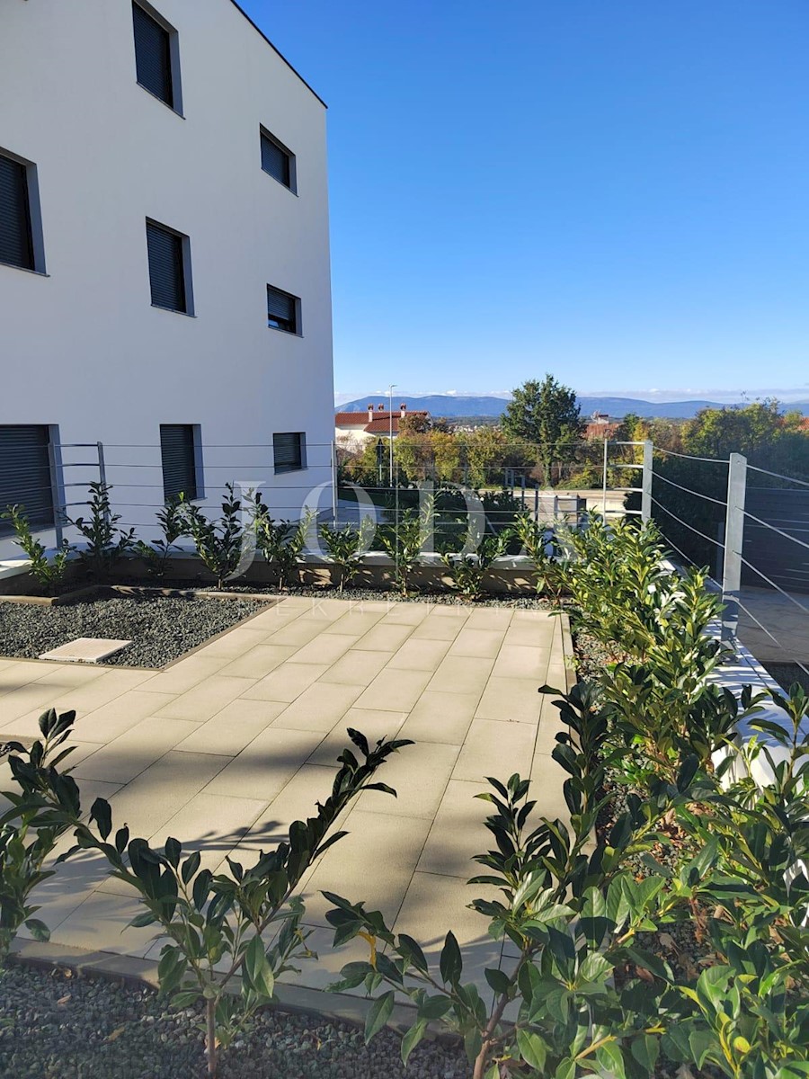 Apartma Na predaj - PRIMORSKO-GORANSKA KRK