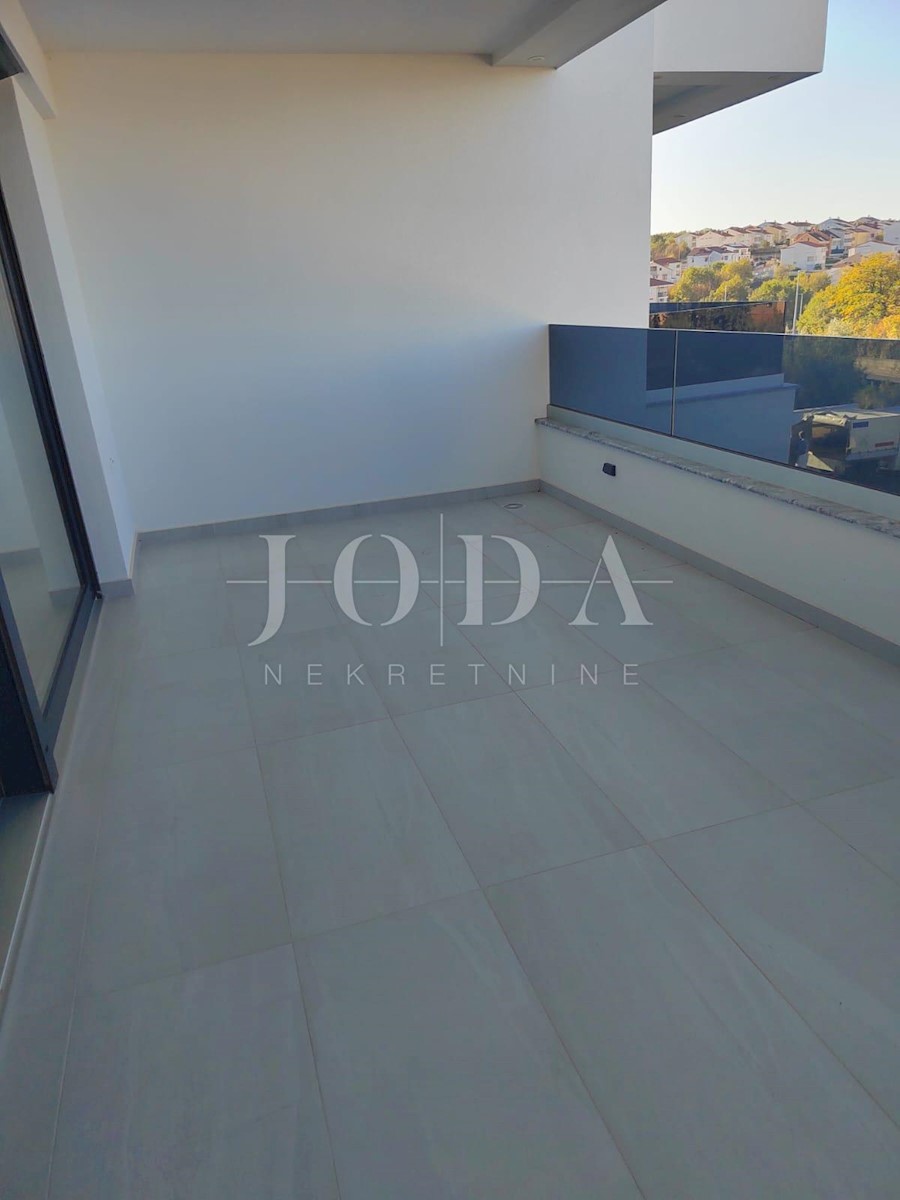 Apartma Na predaj - PRIMORSKO-GORANSKA KRK