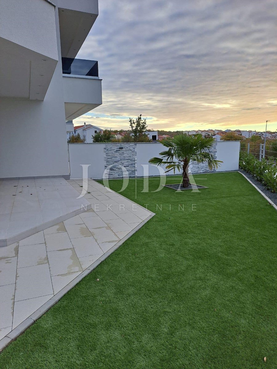 Apartma Na predaj - PRIMORSKO-GORANSKA KRK