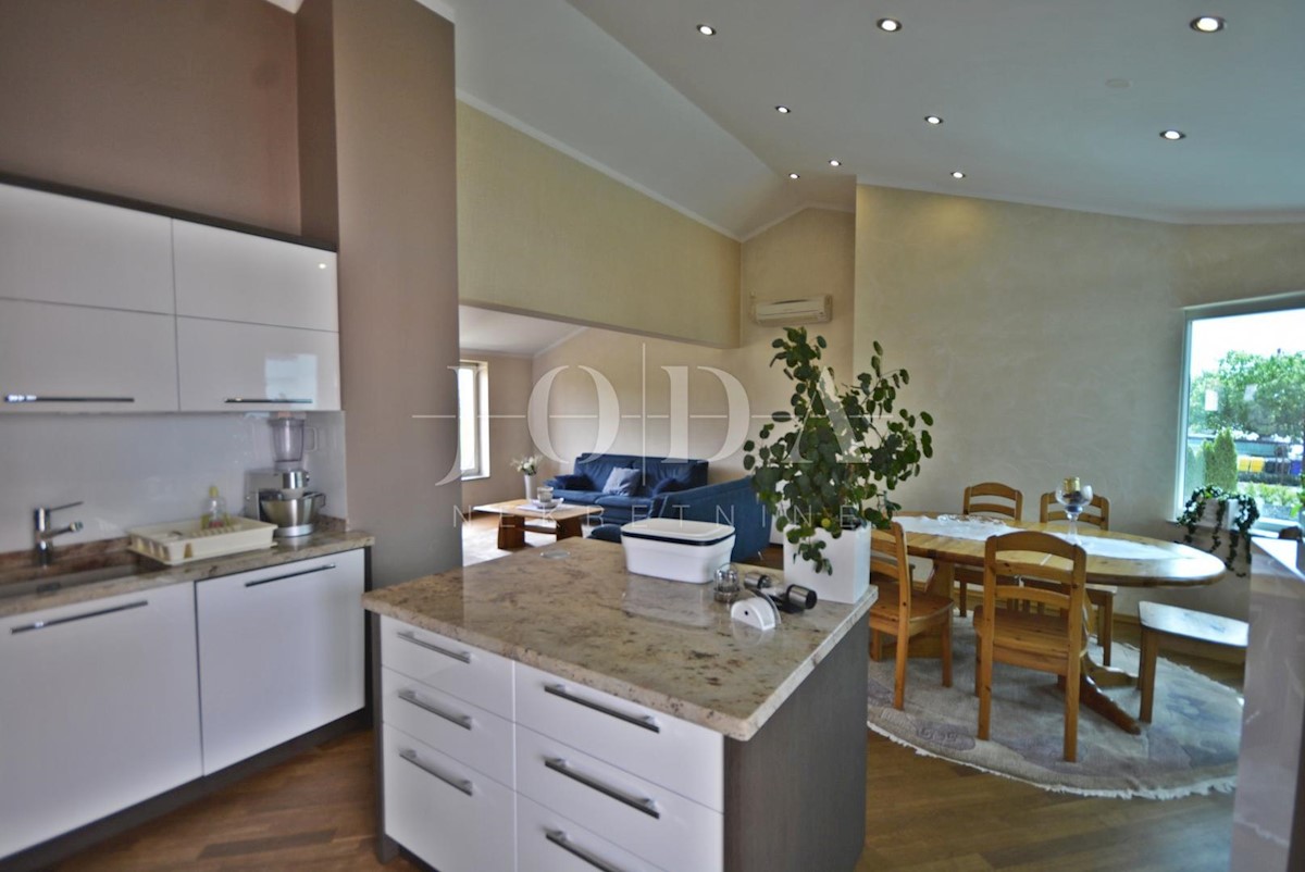 Casa In vendita - PRIMORSKO-GORANSKA KRK