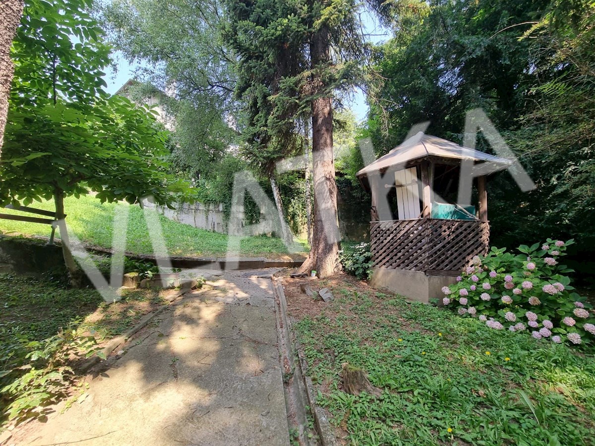 Maison À vendre - GRAD ZAGREB ZAGREB