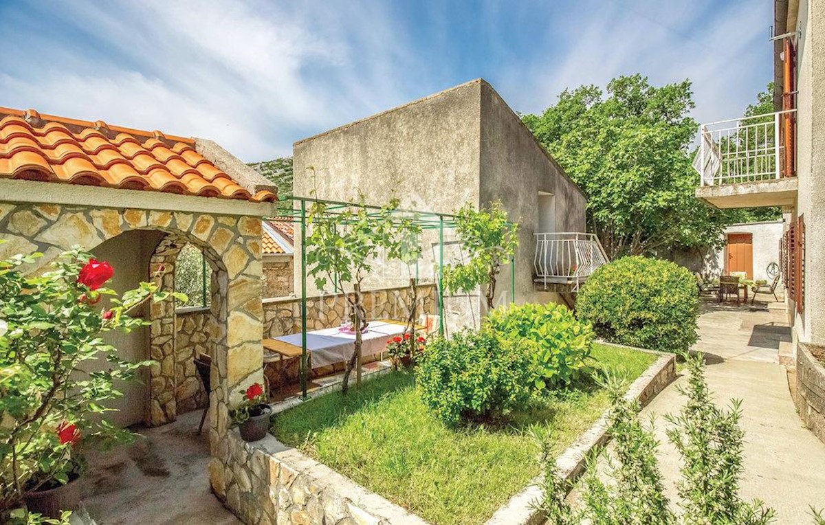 Haus Zu verkaufen - PRIMORSKO-GORANSKA VINODOLSKA OPĆINA