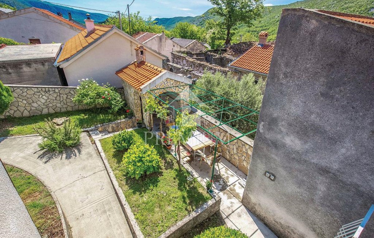 Haus Zu verkaufen - PRIMORSKO-GORANSKA VINODOLSKA OPĆINA