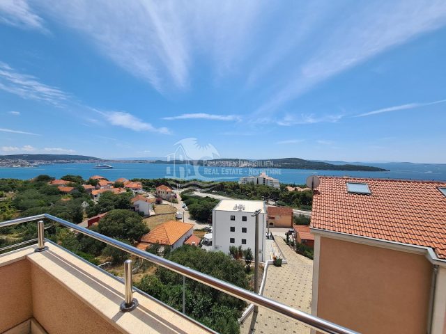 Appartement à vendre 170 m² – Seget Donji