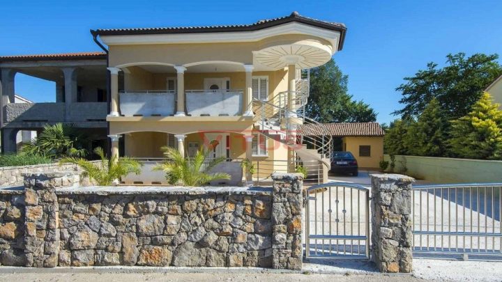 Casa in vendita 160 m² – Malinska