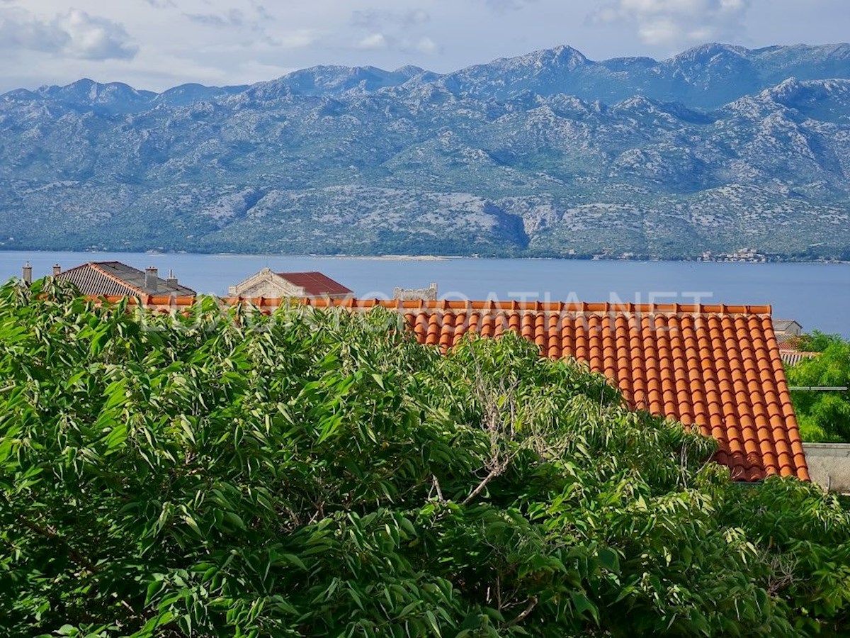 Dom Na predaj - ZADARSKA POSEDARJE