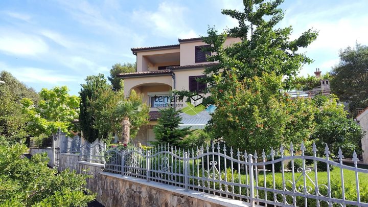 House for sale 360 m² – Banjole