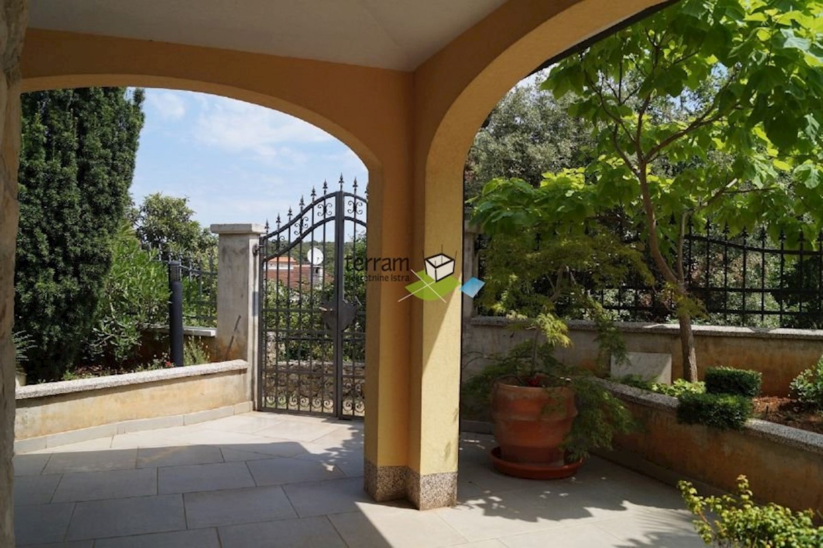 House For sale - ISTARSKA MEDULIN