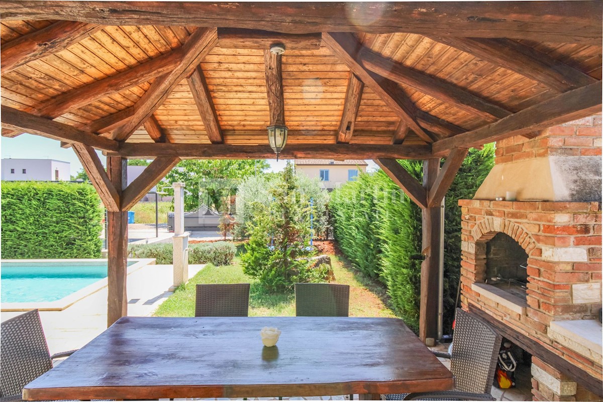 Kuća Na prodaju - ISTARSKA POREČ