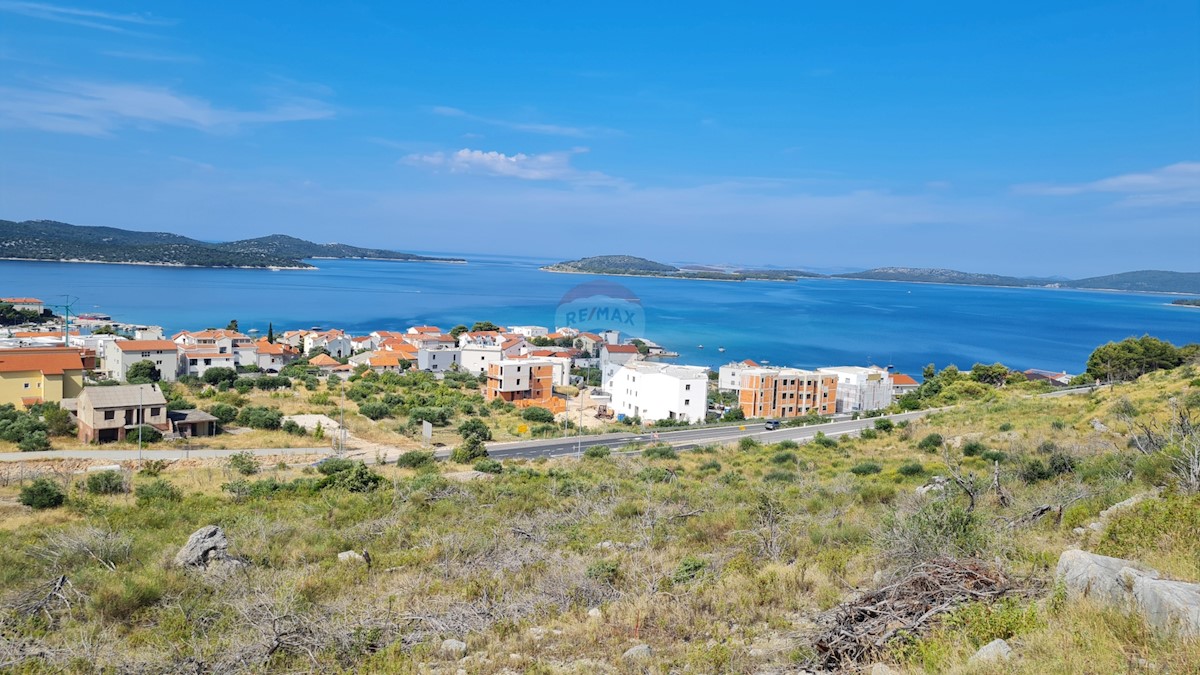 Zemljište Na prodaju - ŠIBENSKO-KNINSKA ŠIBENIK