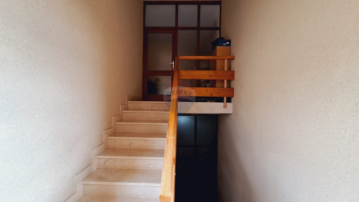 Kuća Na prodaju - ŠIBENSKO-KNINSKA ŠIBENIK
