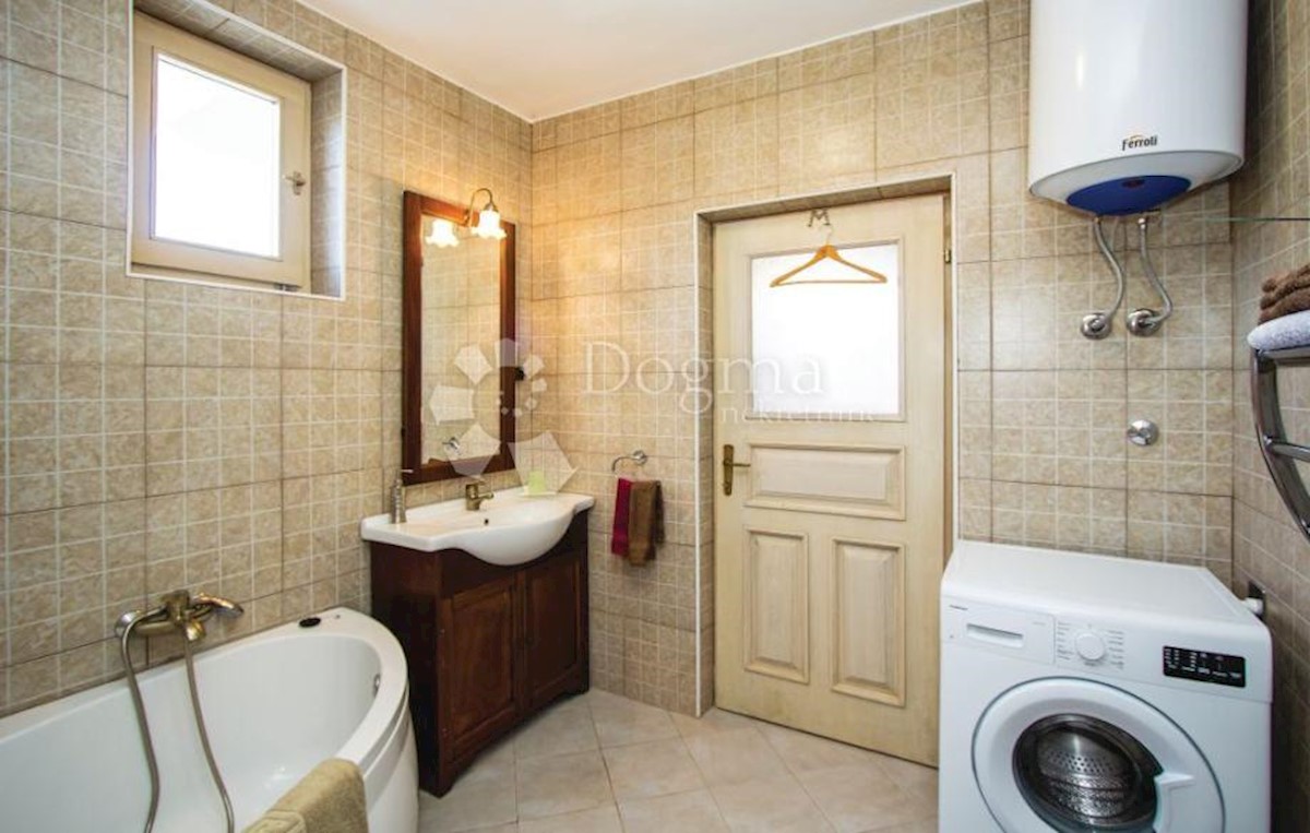 House For sale - ISTARSKA SVETVINČENAT