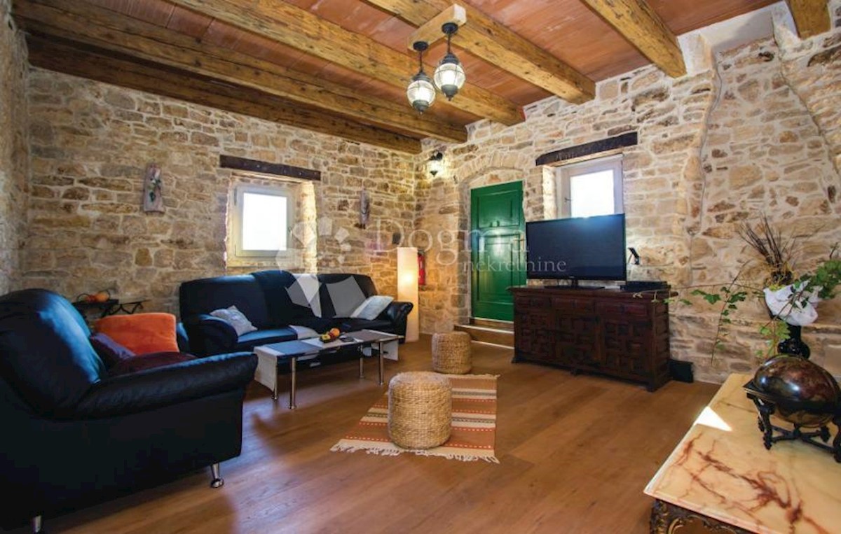 House For sale - ISTARSKA SVETVINČENAT