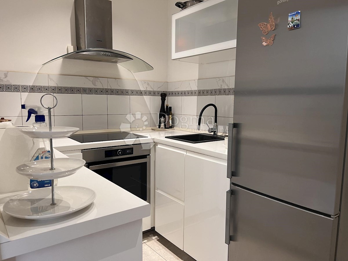 Flat For sale - PRIMORSKO-GORANSKA OPATIJA