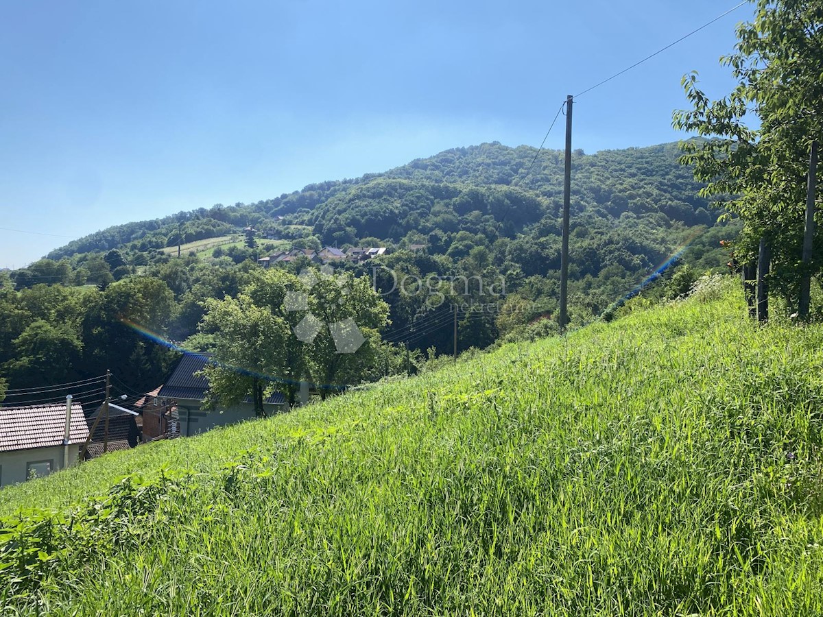 Zemljište Na prodaju - VARAŽDINSKA NOVI MAROF
